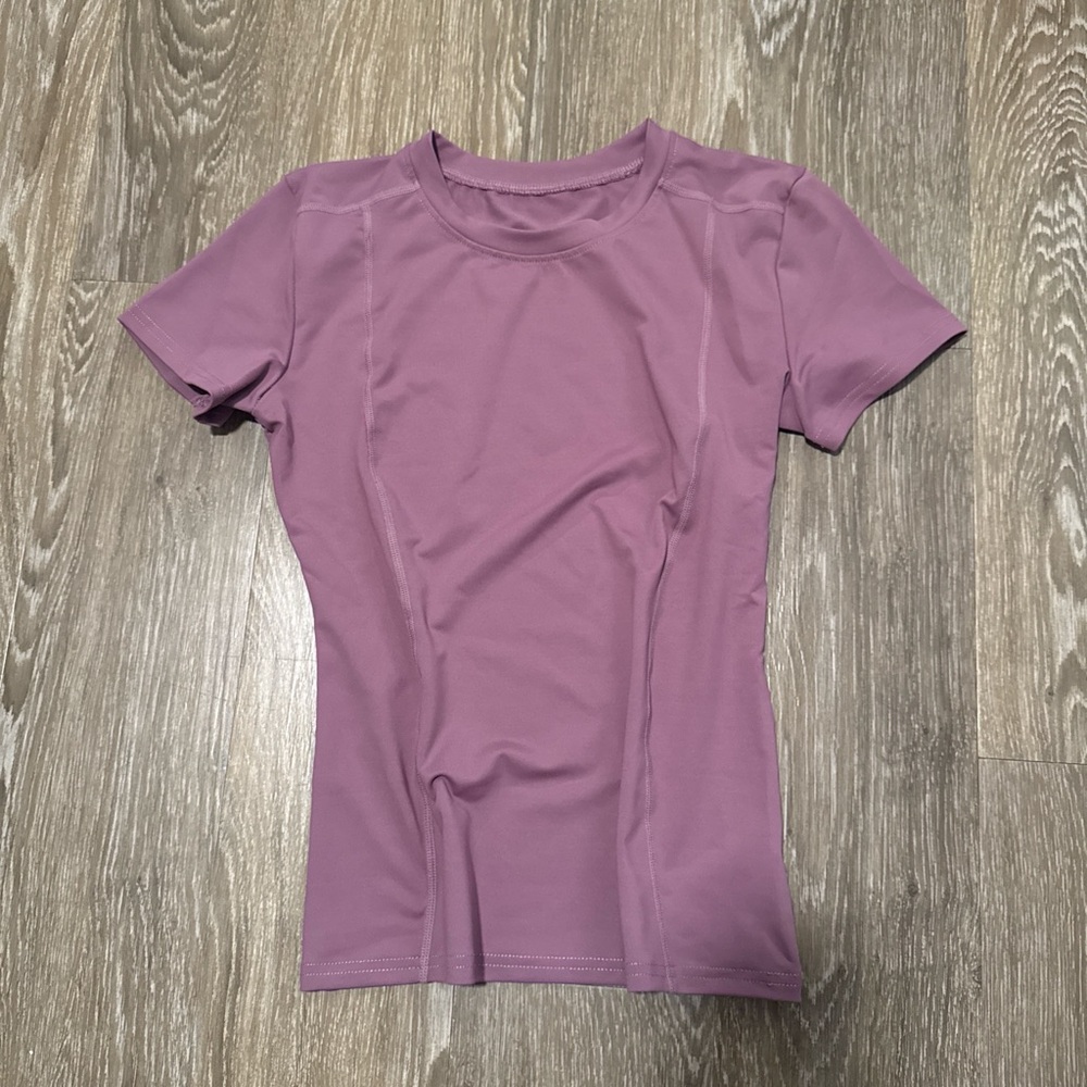 Women's Purple Short Sleeve Top